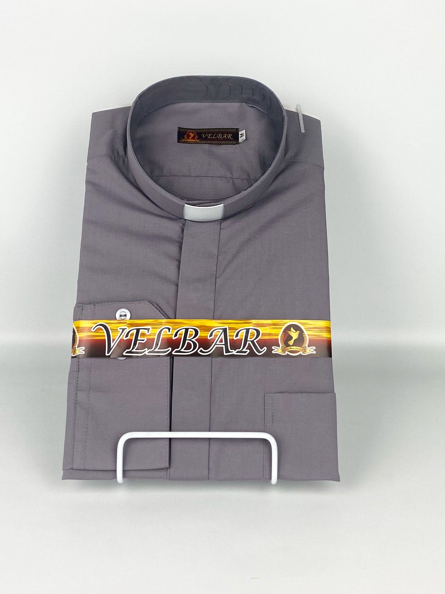 Gris oscuro clásico