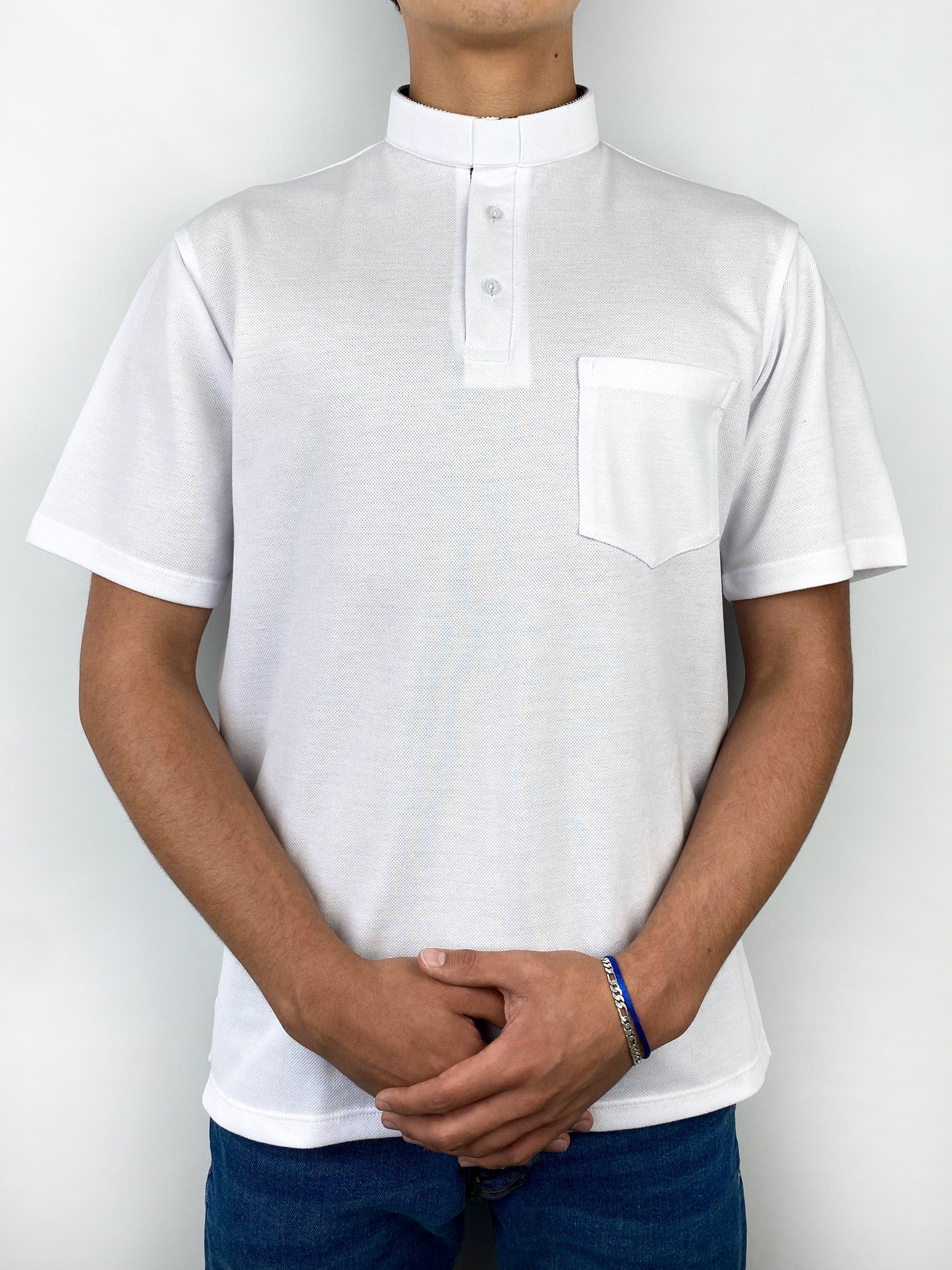 Camibuso misionero blanco